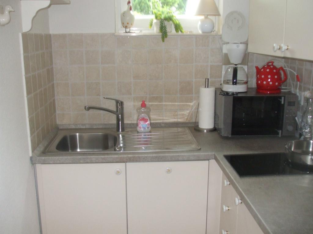 Appartement Seeluecke กลึคส์บวร์ก ภายนอก รูปภาพ